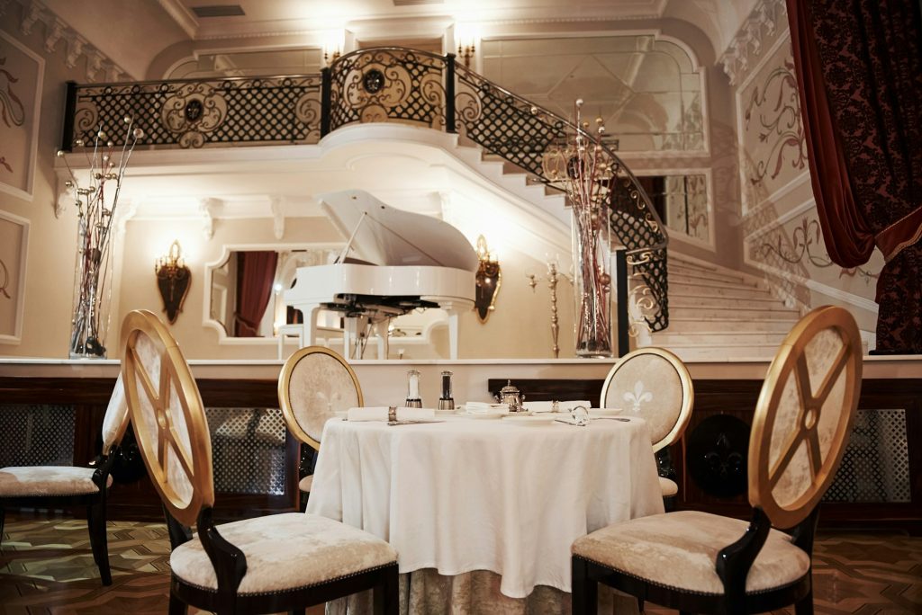 Luxury Restaurant 